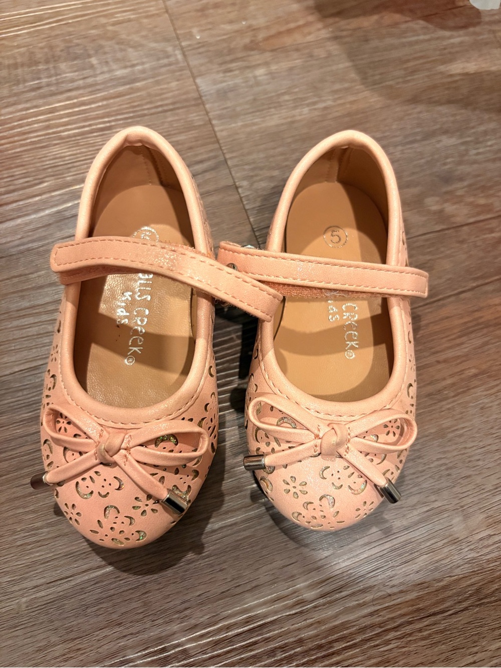 Kids Mary Jane Ballet Flats in Peach with Bow